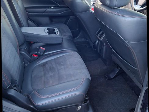 Used 2020 Mitsubishi Outlander LE image 11