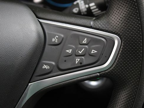 Used 2023 Chevrolet Equinox LT w/ LPO, Floor Liner Package image 9