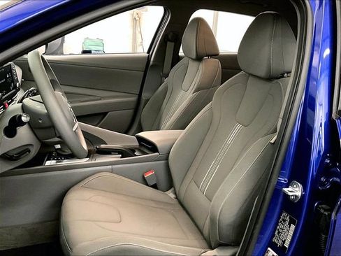 Used 2023 Hyundai Elantra SEL FWD image 24