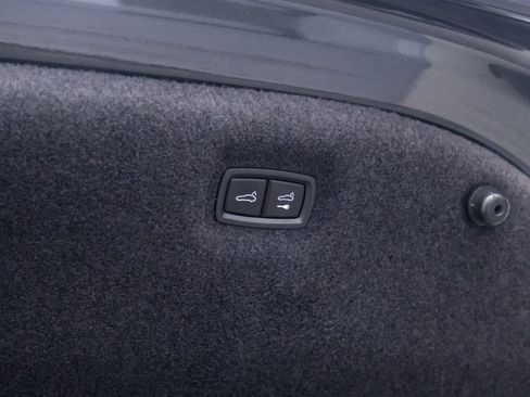 Certified 2021 Porsche Taycan Turbo S image 33