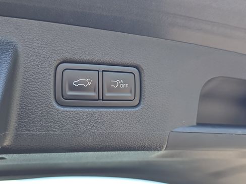 Certified 2025 Kia Telluride S image 11