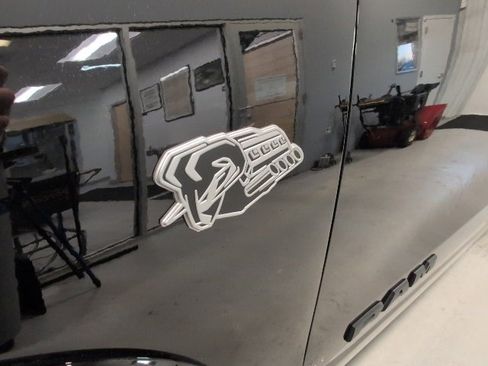 New 2026 RAM 1500 4x4 Crew Cab image 13