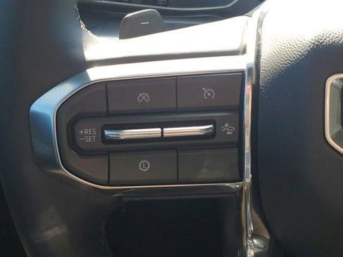 Used 2025 GMC Terrain Elevation AWD/4WD image 23