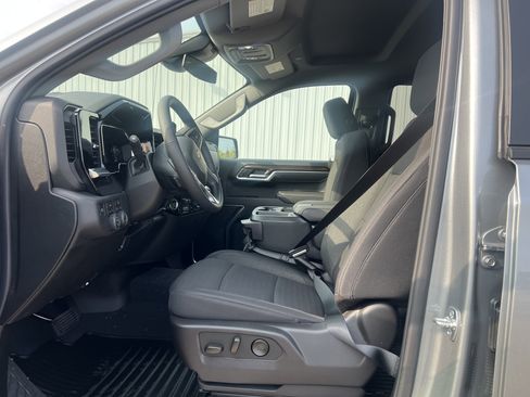 New 2026 Chevrolet Silverado 1500 LT image 4