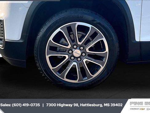 Used 2020 GMC Acadia AT4 w/ Driver Alert Package II AWD/4WD image 7