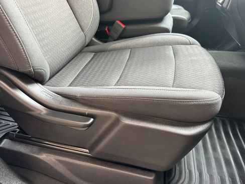 Certified 2025 Chevrolet Silverado 1500 Custom image 22