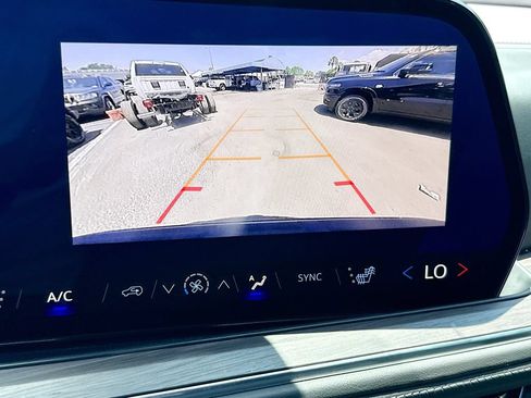 Used 2025 Chevrolet Tahoe LT RWD image 14