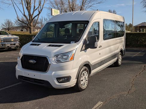 Used 2022 Ford Transit 350 XLT image 5