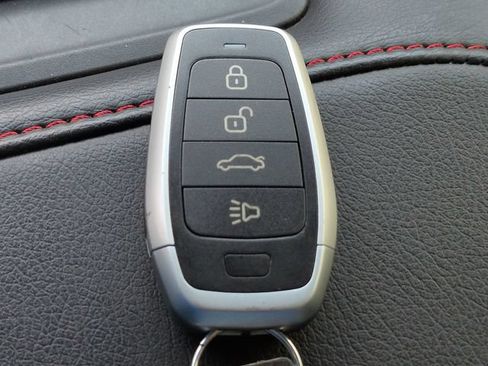 Used 2022 RAM 1500 Warlock AWD/4WD image 38