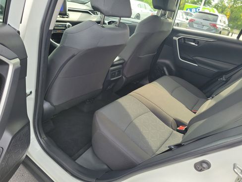 Certified 2025 Toyota RAV4 XLE AWD/4WD image 11