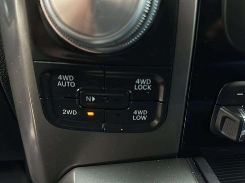 Used 2018 RAM 1500 Sport w/ Hydro Blue Sport Package AWD/4WD image 14
