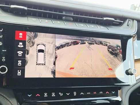 Used 2026 Jeep Grand Cherokee Summit w/ Obsidian Package AWD/4WD image 26
