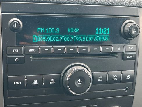 Used 2011 GMC Yukon SLE w/ Convenience Package image 16