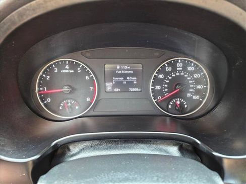 Used 2023 Kia Seltos LX AWD/4WD image 12