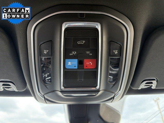 Used 2022 Jeep Wagoneer Series II AWD/4WD image 26