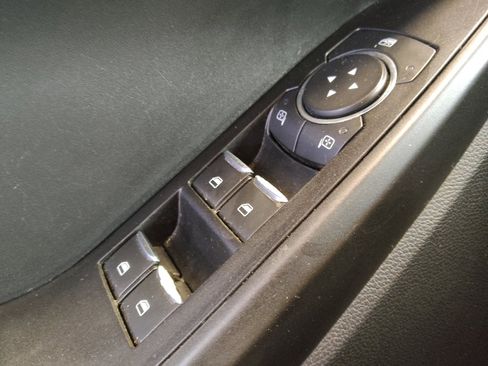 Used 2020 Ford Explorer 2WD image 27