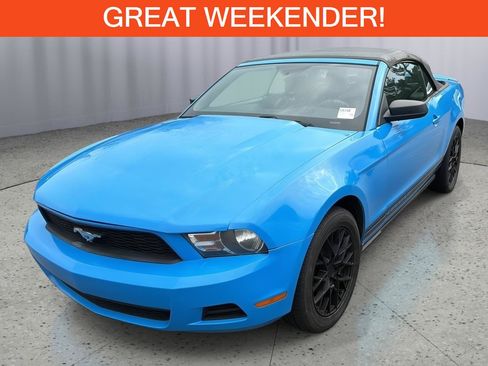 Used 2012 Ford Mustang Premium RWD image 1