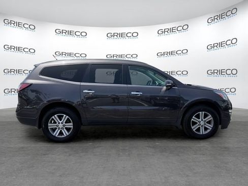 Used 2015 Chevrolet Traverse LT FWD image 8
