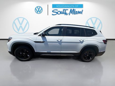 New 2026 Volkswagen Atlas Peak Edition AWD/4WD image 4