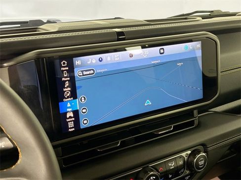 Used 2024 Jeep Wrangler Sahara w/ Technology Group image 14