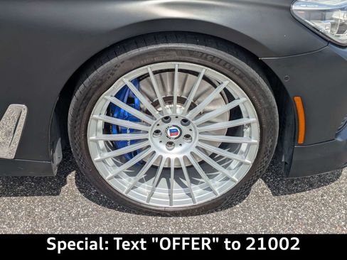 Used 2018 BMW 750i xDrive AWD/4WD image 11