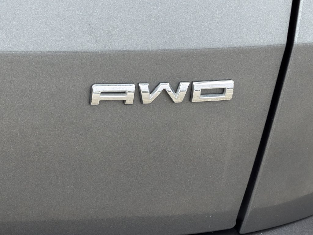 Used 2025 Ford Escape Active AWD/4WD image 8