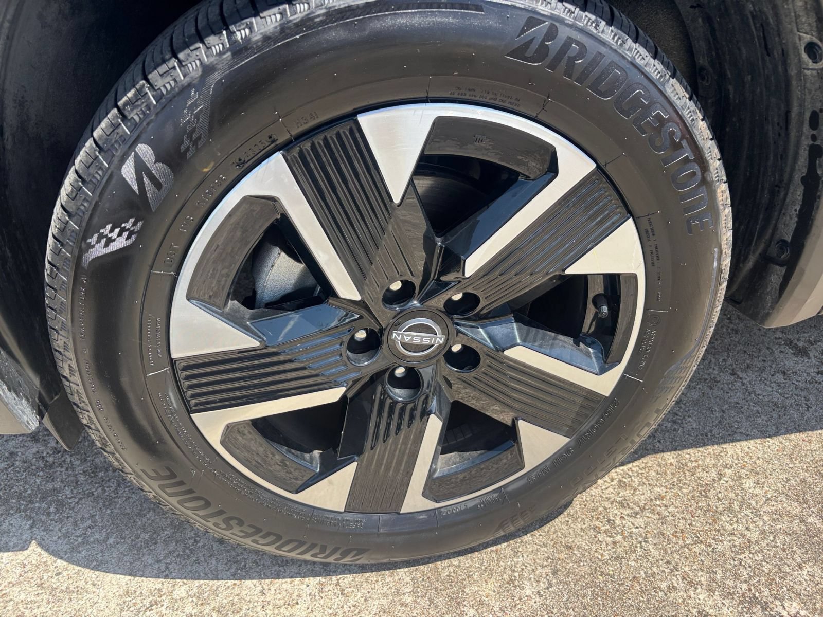 Used 2026 Nissan Kicks SV w/ Cold Weather Package AWD/4WD image 28