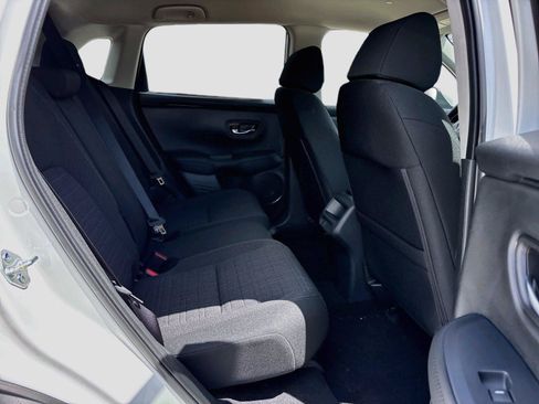 Certified 2026 Honda HR-V LX image 28