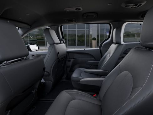 New 2027 Chrysler Pacifica Select w/ Family Tech Group FWD image 23