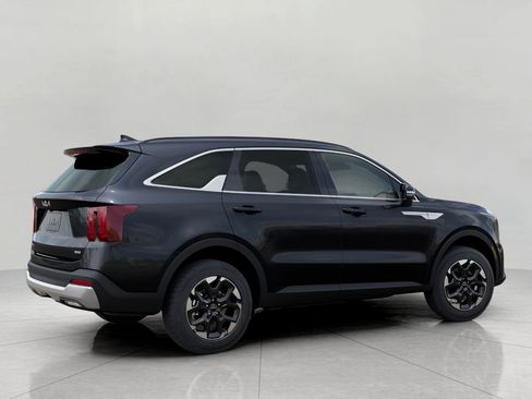 New 2026 Kia Sorento S image 6