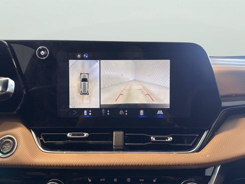 Used 2026 Chevrolet Equinox ACTIV w/ Safety and Technology Package FWD image 19