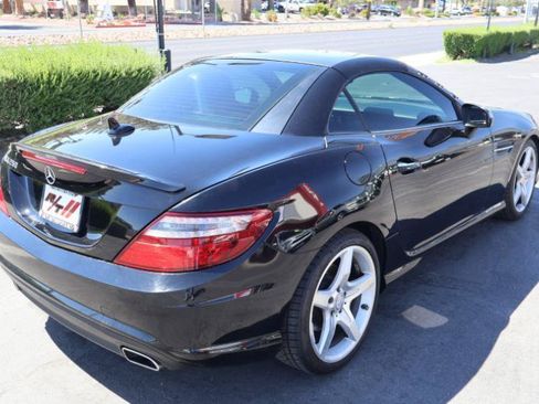 Used 2013 Mercedes-Benz SLK 250 w/ Premium I Pkg image 7