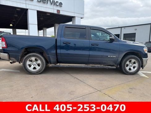 Used 2022 RAM 1500 Big Horn AWD/4WD image 2