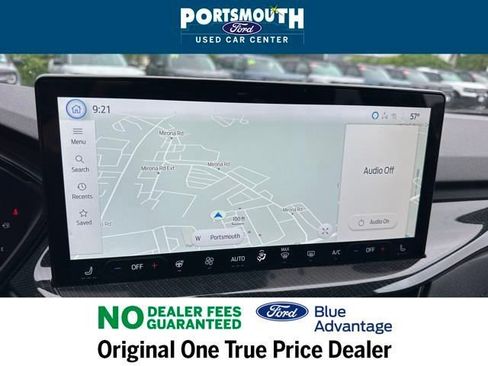 Used 2024 Ford Escape ST-Line Select w/ Tech Pack #1 image 9