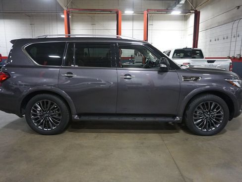 Used 2022 INFINITI QX80 Premium Select w/ Cargo Package RWD image 23