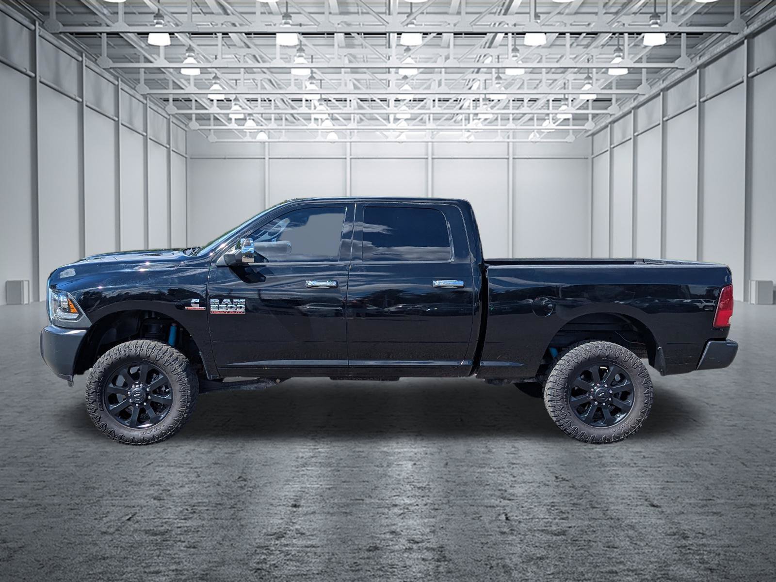 Used 2014 RAM 2500 Tradesman w/ Popular Equipment Group AWD/4WD image 2