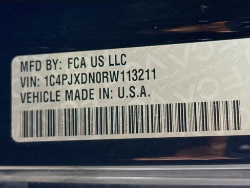 Used 2024 Jeep Wrangler Sport image 40