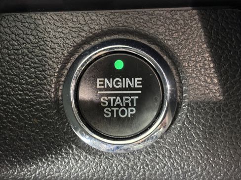 Used 2019 Ford F150 Lariat w/ Equipment Group 502A Luxury image 28