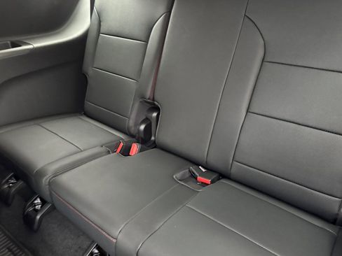 New 2026 Chevrolet Traverse RS w/ LPO, Floor Liner Package image 14