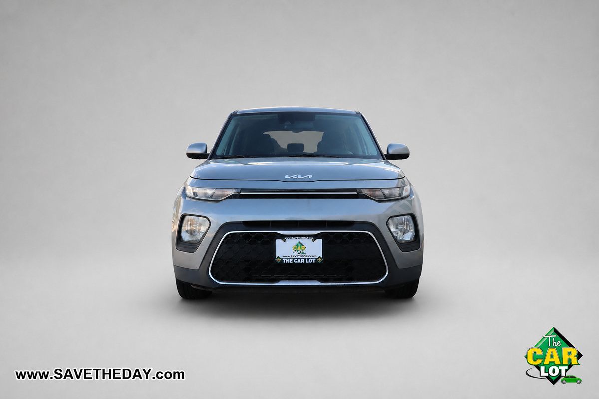 Used 2022 Kia Soul LX w/ Technology Package FWD image 11