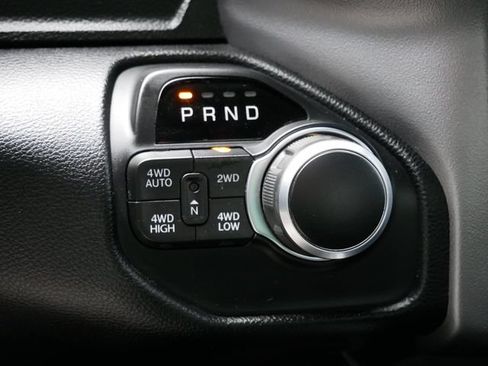 Used 2019 RAM 1500 Big Horn AWD/4WD image 25
