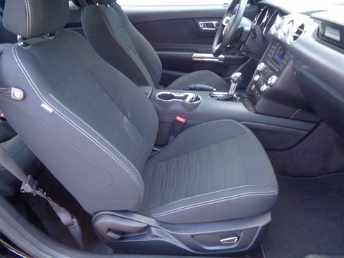 Used 2016 Ford Mustang GT w/ Black Accent Package RWD image 24