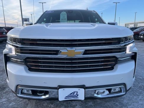 Used 2021 Chevrolet Silverado 1500 High Country w/ Safety Package II image 3