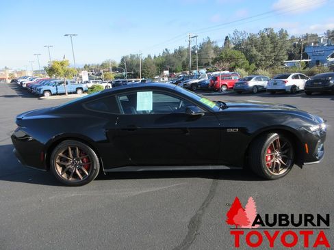 Used 2024 Ford Mustang GT Premium image 2