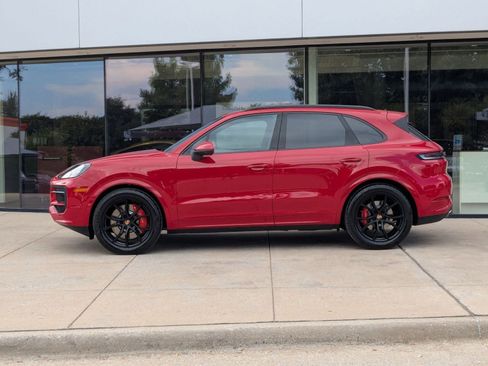 New 2026 Porsche Cayenne S AWD/4WD image 2
