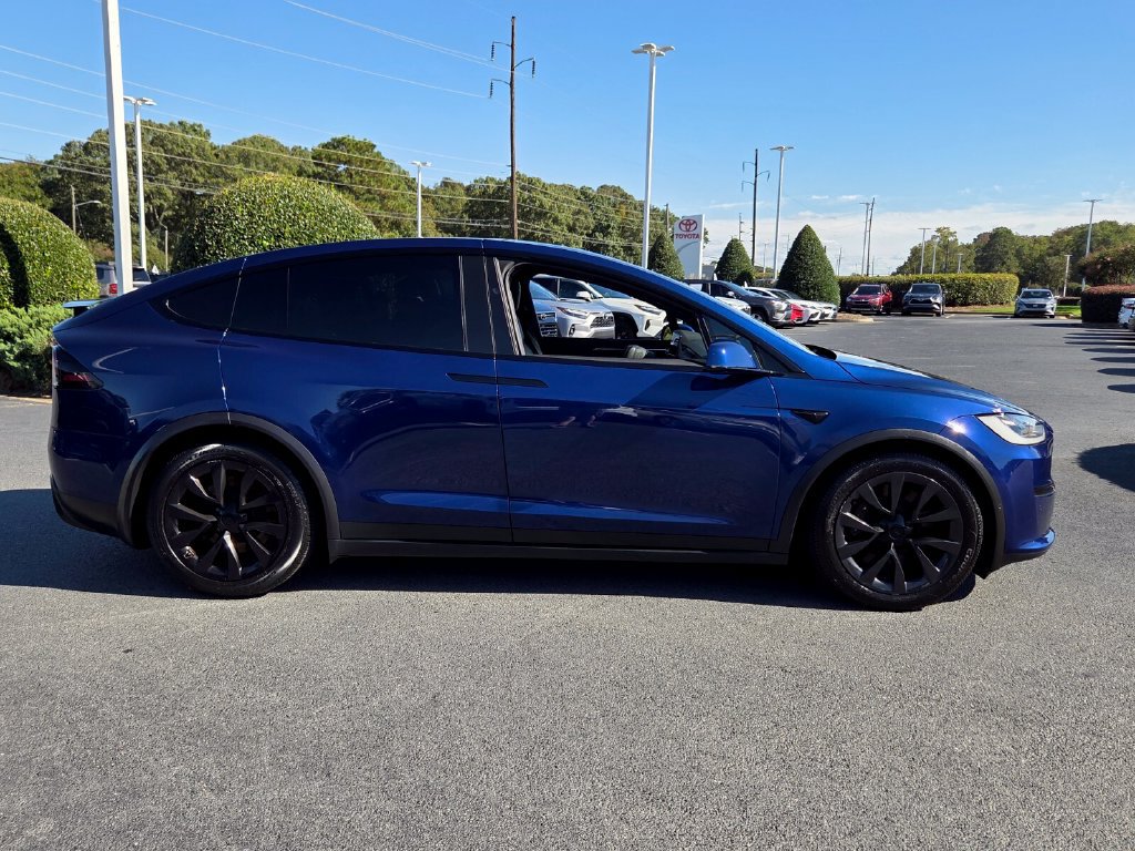 Used 2022 Tesla Model X AWD/4WD image 17