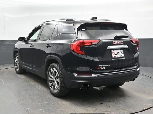 Used 2019 GMC Terrain SLT w/ Preferred Package image 10