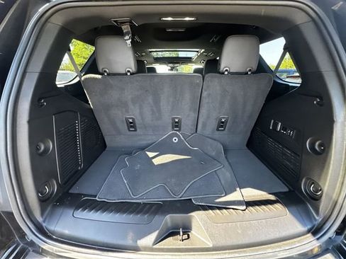 Used 2023 Chevrolet Tahoe LT w/ Luxury Package AWD/4WD image 43