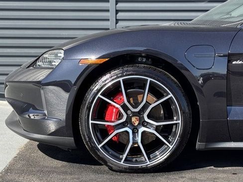 New 2025 Porsche Taycan 4S image 11