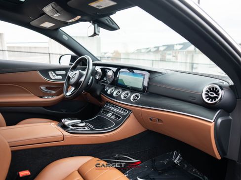 Used 2018 Mercedes-Benz E 400 4MATIC Coupe image 10